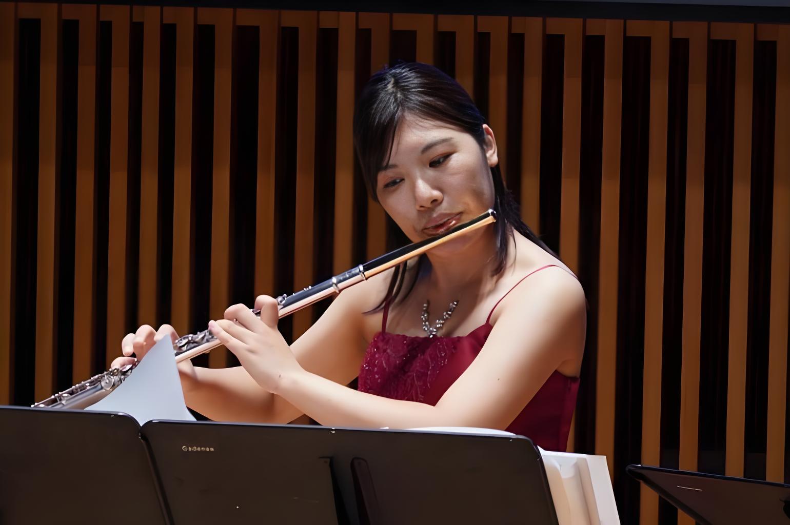 2025 年巴塞尔国际在线长笛比赛